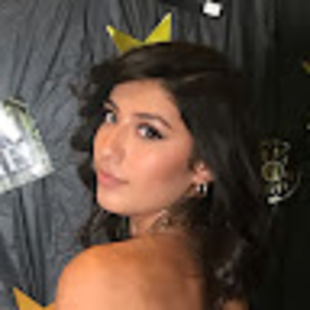 Meet your Posher, Itzel